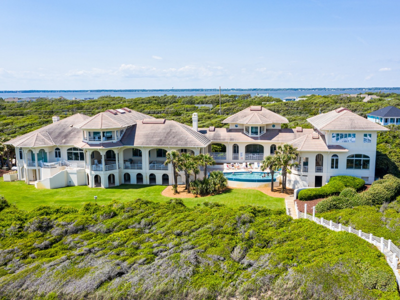 chateau of the isle is the perfect event venue on the beach